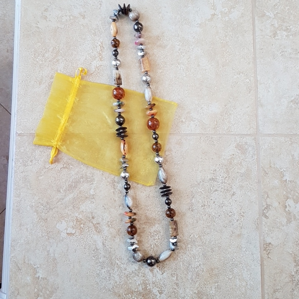 Fashion necklace